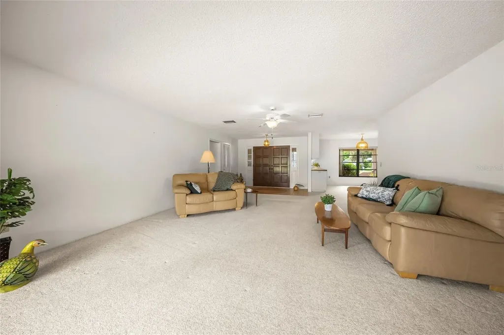 4806 W Country Club Drive Sarasota FL 34243