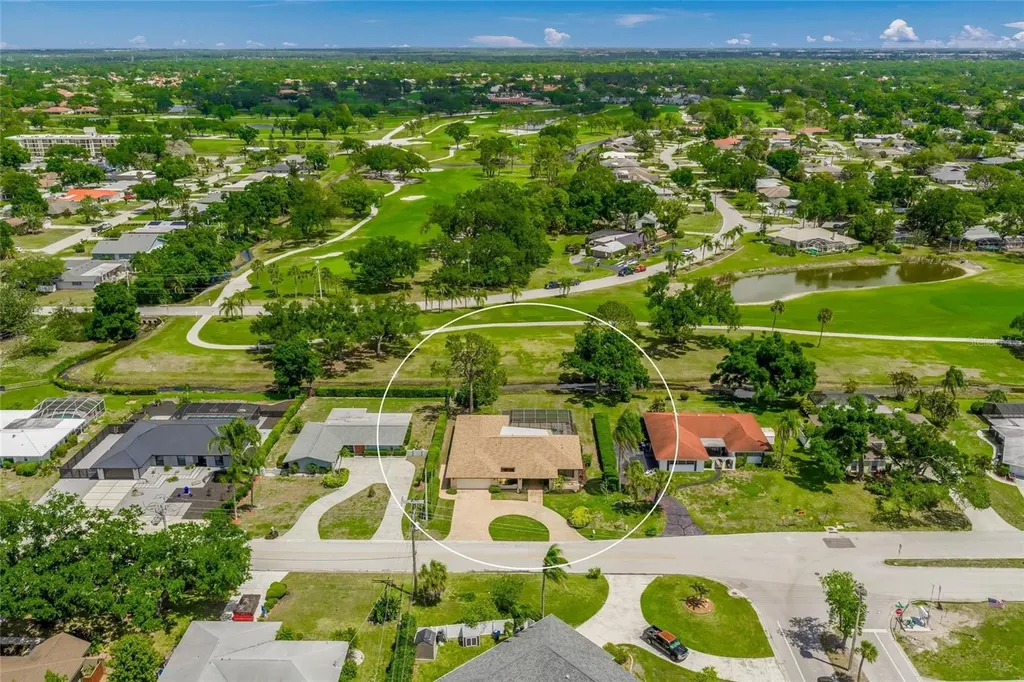 4806 W Country Club Drive Sarasota FL 34243