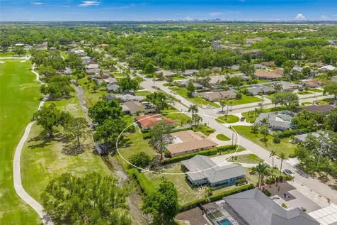 4806 W Country Club Drive Sarasota FL 34243