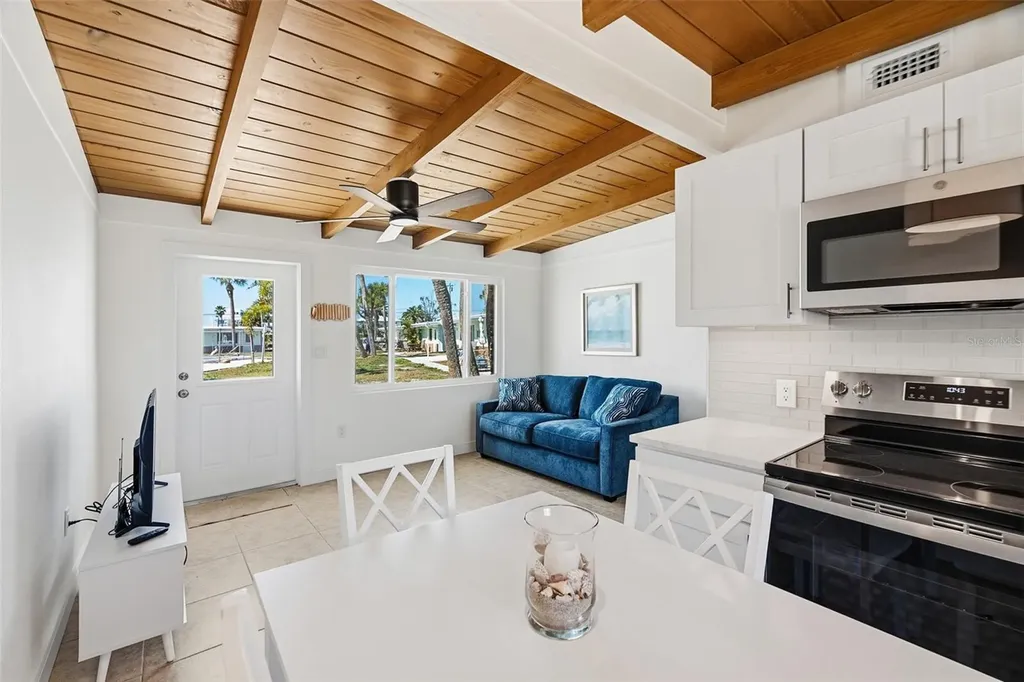 1385 Gulf Boulevard Englewood FL 34223