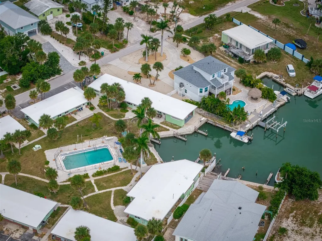 1385 Gulf Boulevard Englewood FL 34223