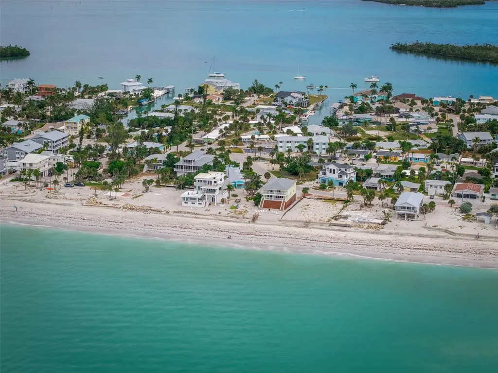 1385 Gulf Boulevard Englewood FL 34223