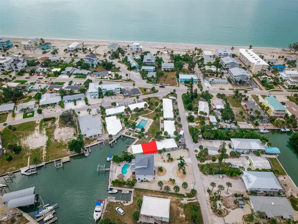 1385 Gulf Boulevard Englewood FL 34223