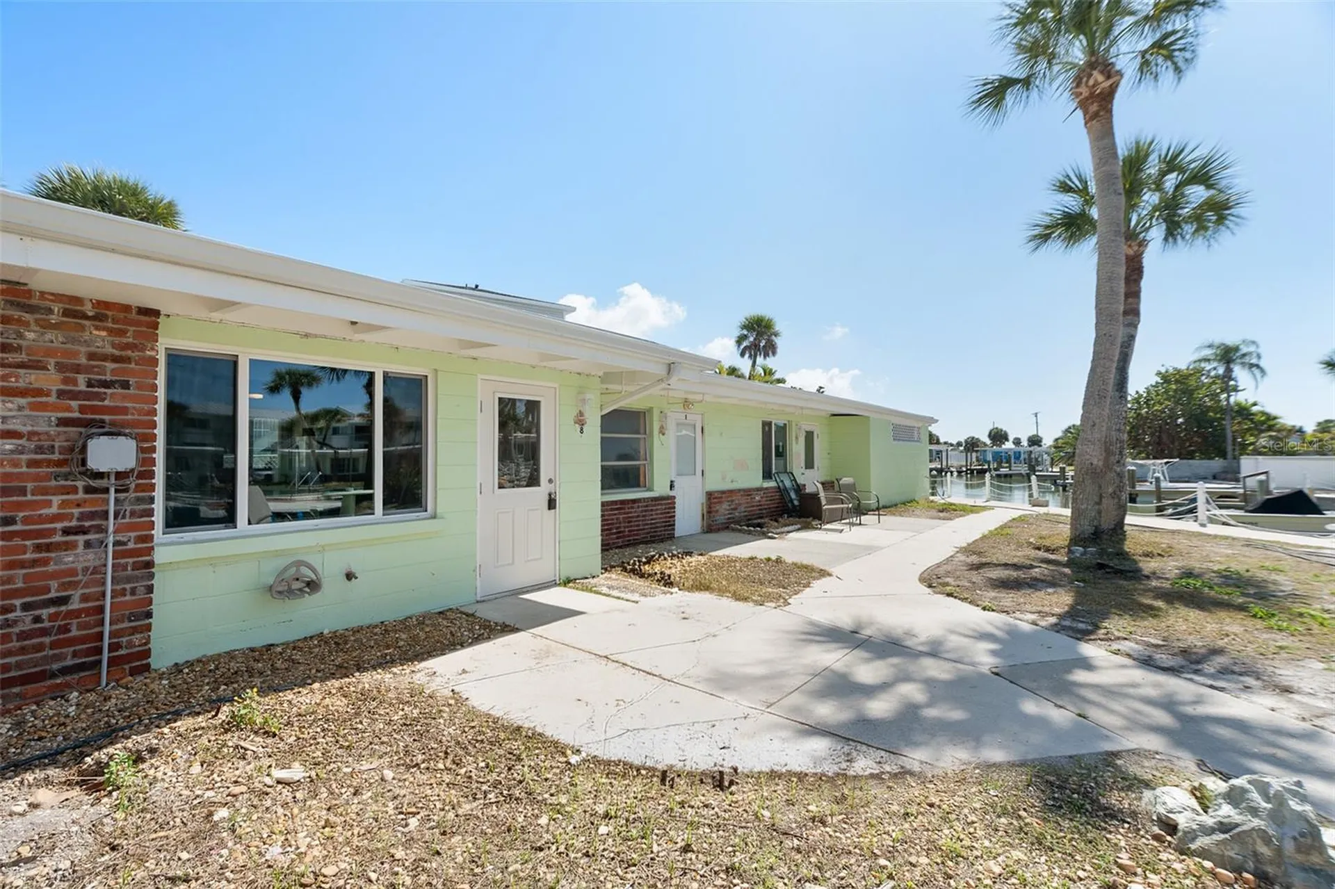 1385 Gulf Boulevard Englewood FL 34223