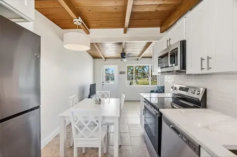 1385 Gulf Boulevard Englewood FL 34223