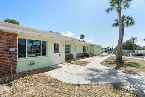 1385 Gulf Boulevard Englewood FL 34223