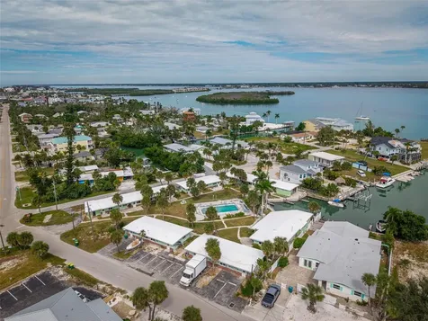 1385 Gulf Boulevard Englewood FL 34223