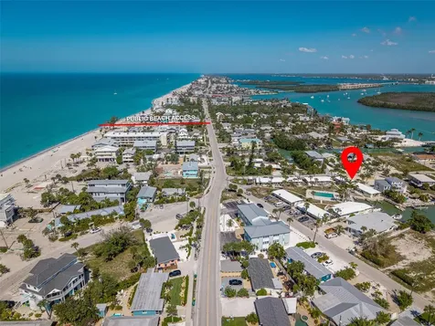 1385 Gulf Boulevard Englewood FL 34223