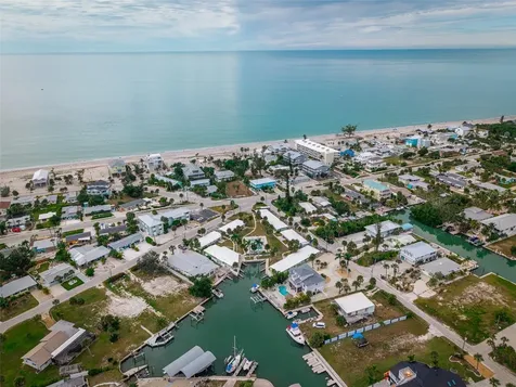 1385 Gulf Boulevard Englewood FL 34223