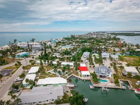 1385 Gulf Boulevard Englewood FL 34223