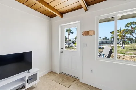 1385 Gulf Boulevard Englewood FL 34223