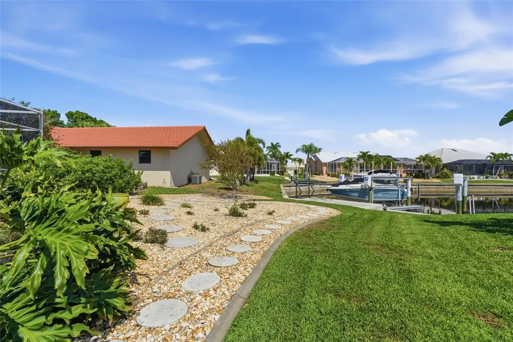 420 Garvin Street Punta Gorda FL 33950