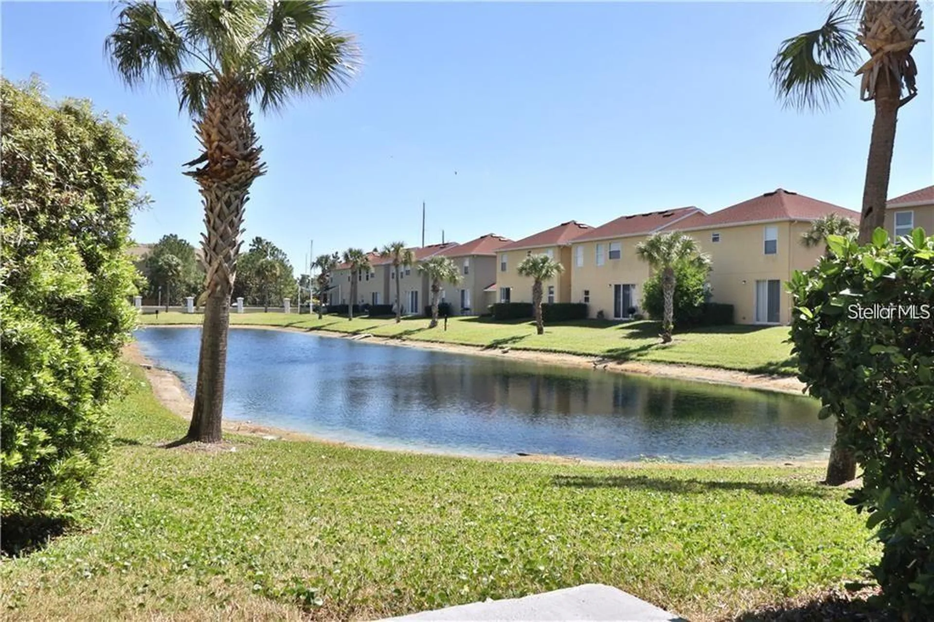 10217 Dolce Vista Drive NE St Petersburg FL 33702