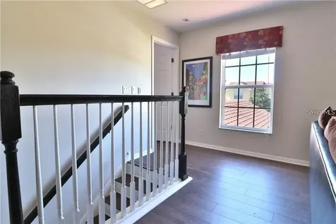 10217 Dolce Vista Drive NE St Petersburg FL 33702