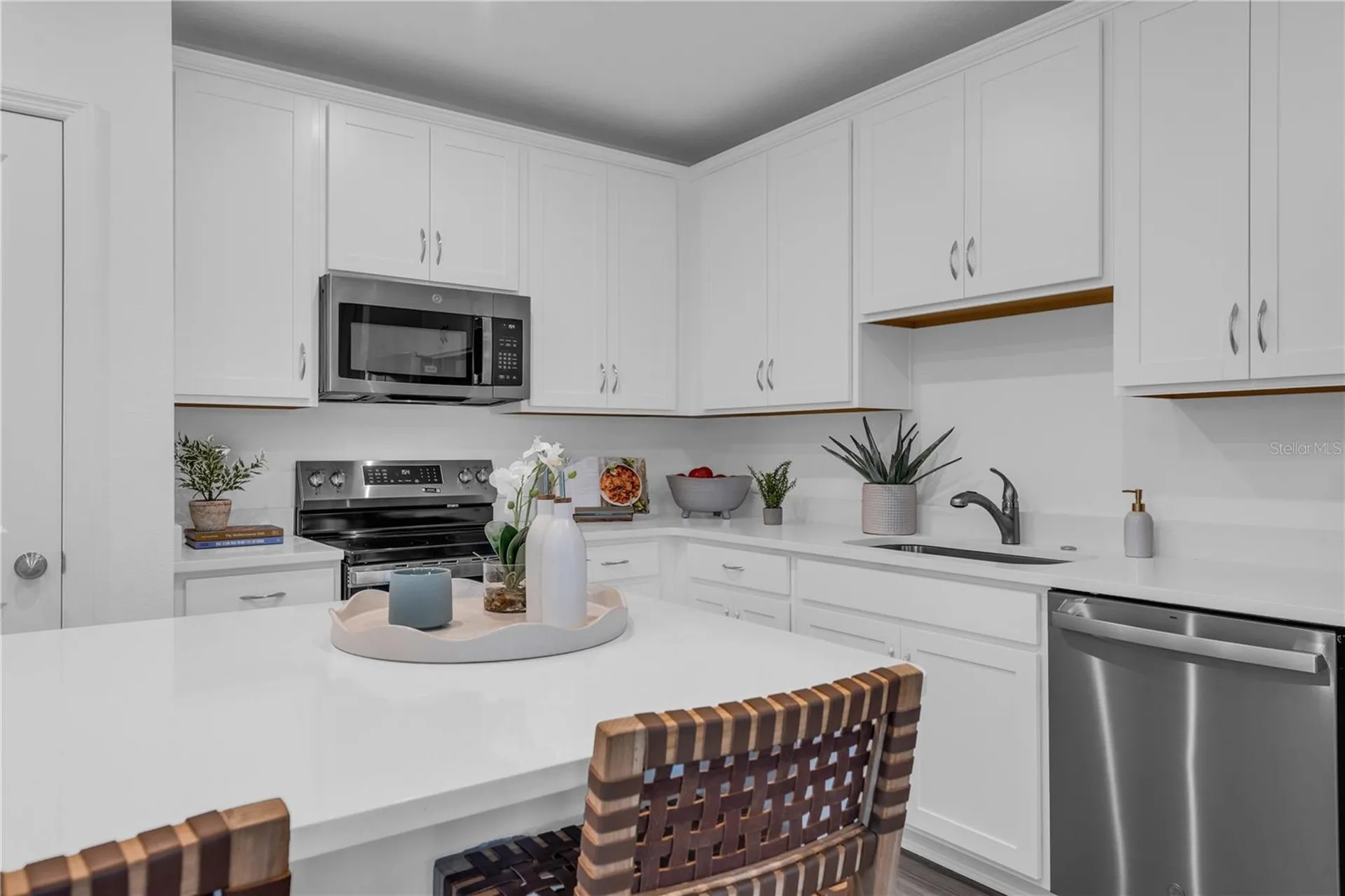 3012 Jessamine Drive Tavares FL 32778