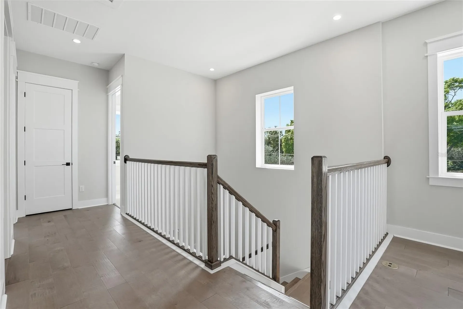 879 53rd Avenue N St Petersburg FL 33703