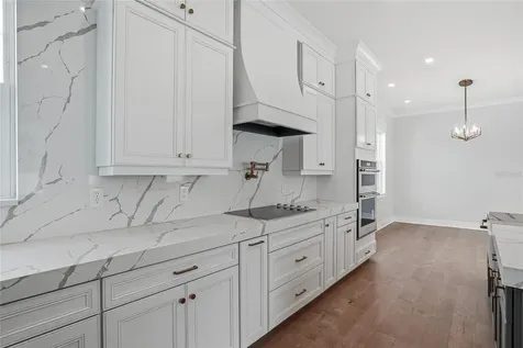 879 53rd Avenue N St Petersburg FL 33703
