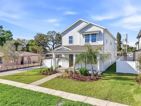 879 53rd Avenue N St Petersburg FL 33703