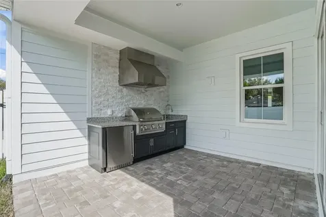 879 53rd Avenue N St Petersburg FL 33703
