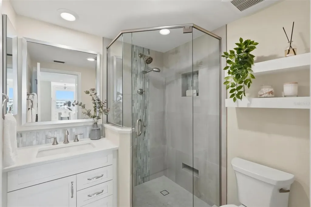 7932 Sailboat Key Boulevard S South Pasadena FL 33707