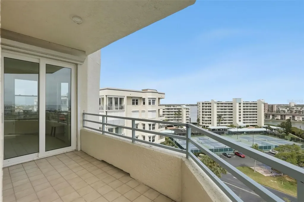 7932 Sailboat Key Boulevard S South Pasadena FL 33707