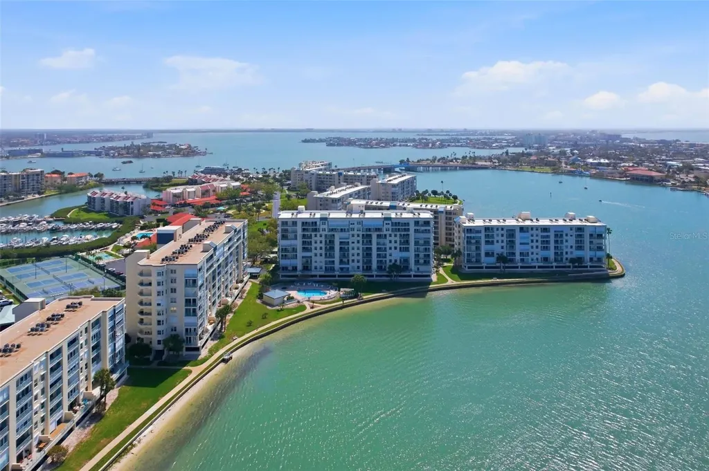 7932 Sailboat Key Boulevard S South Pasadena FL 33707