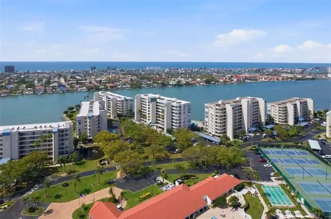 7932 Sailboat Key Boulevard S South Pasadena FL 33707