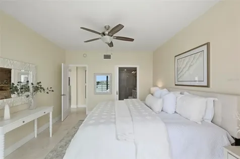 7932 Sailboat Key Boulevard S South Pasadena FL 33707