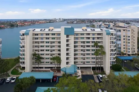 7932 Sailboat Key Boulevard S South Pasadena FL 33707