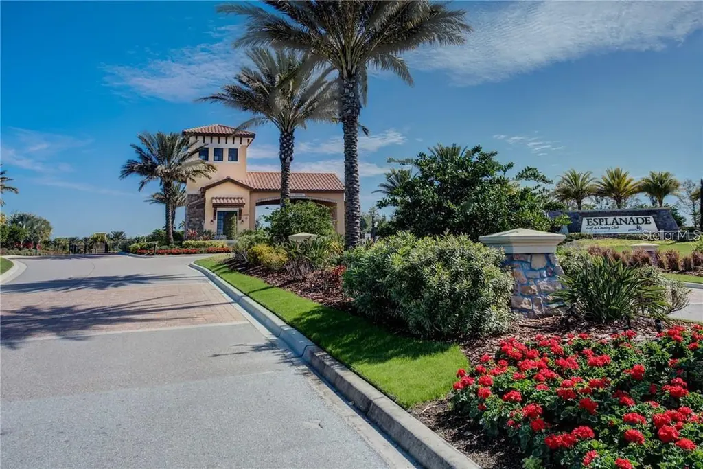 13816 Messina Loop Bradenton FL 34211