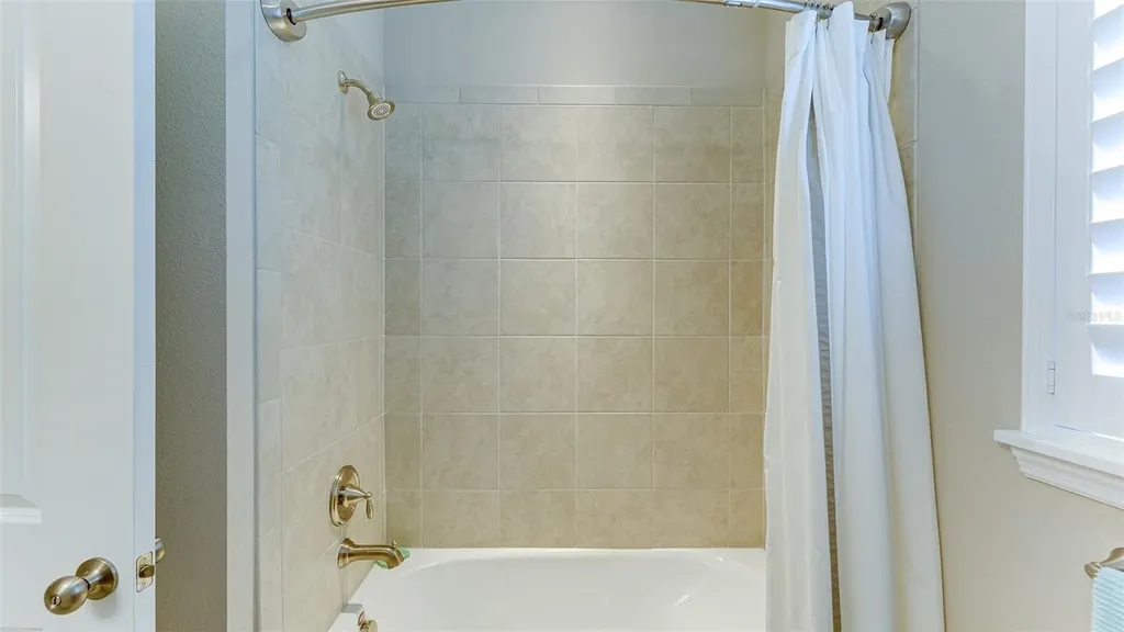 13816 Messina Loop Bradenton FL 34211