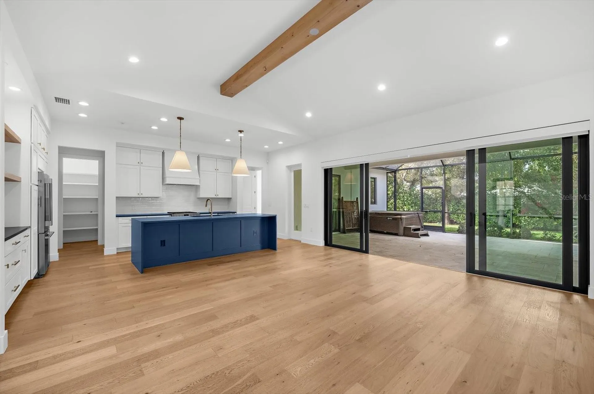 2135 Datura Street Sarasota FL 34239
