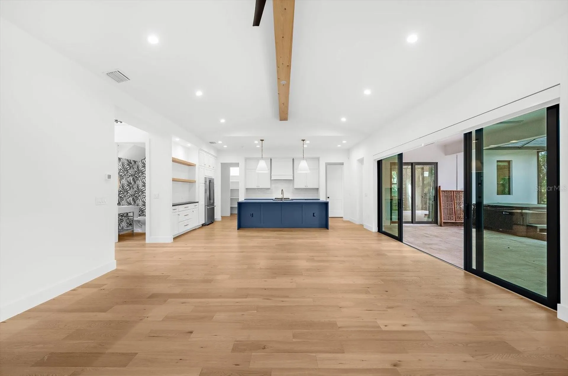 2135 Datura Street Sarasota FL 34239