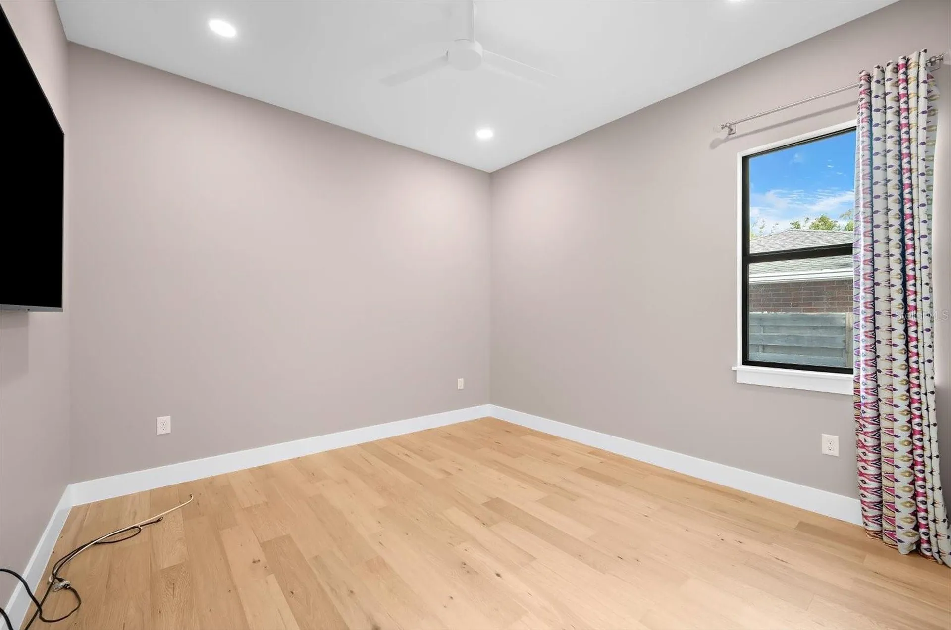 2135 Datura Street Sarasota FL 34239