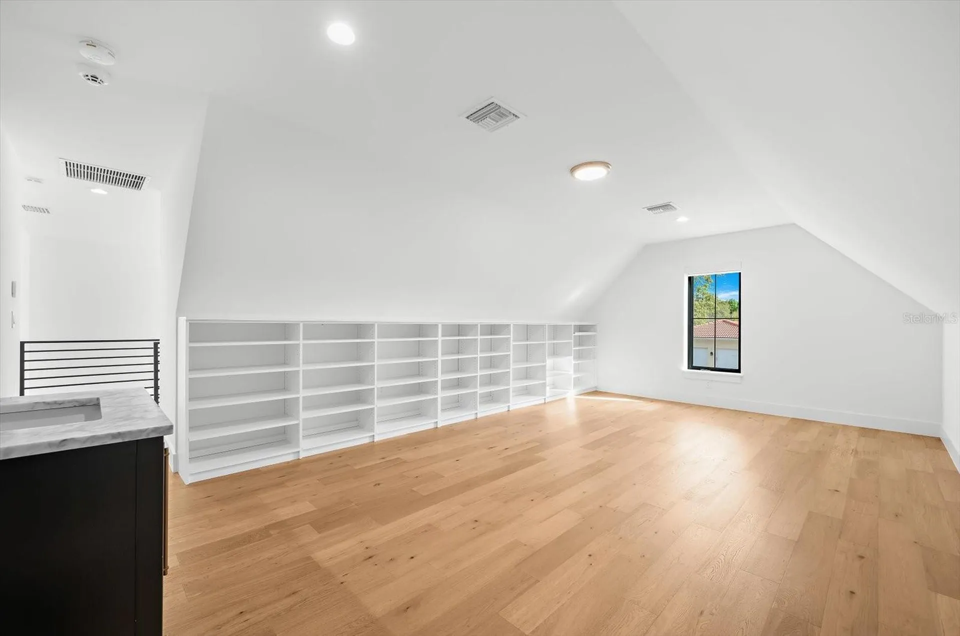 2135 Datura Street Sarasota FL 34239
