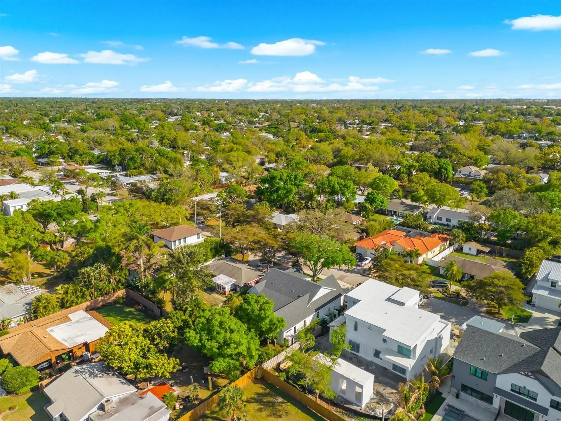 2135 Datura Street Sarasota FL 34239