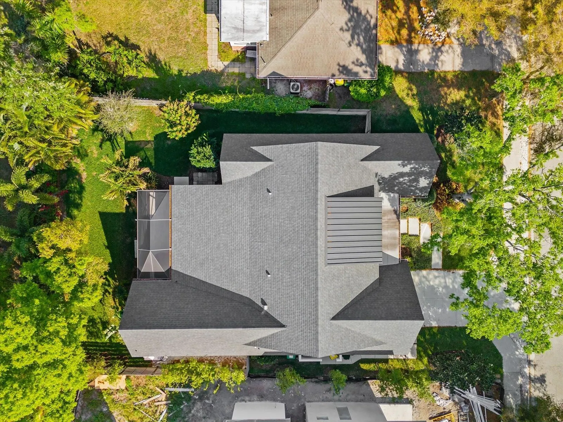2135 Datura Street Sarasota FL 34239