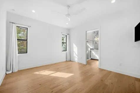 2135 Datura Street Sarasota FL 34239