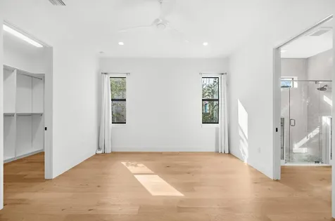 2135 Datura Street Sarasota FL 34239