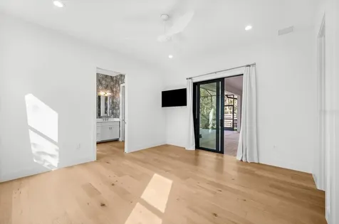 2135 Datura Street Sarasota FL 34239