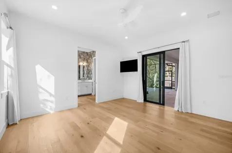 2135 Datura Street Sarasota FL 34239