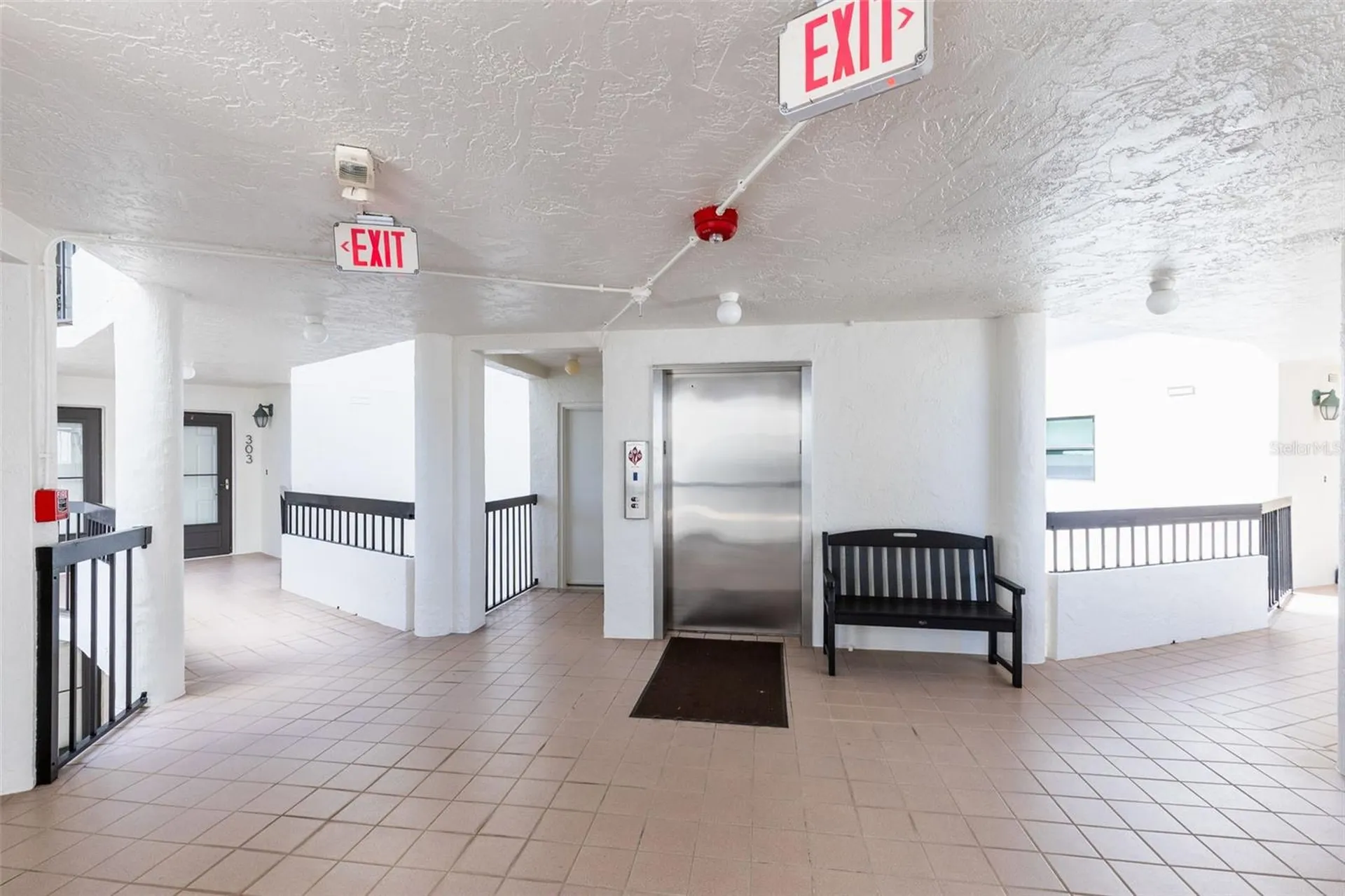 845 Collier Court Marco Island FL 34145
