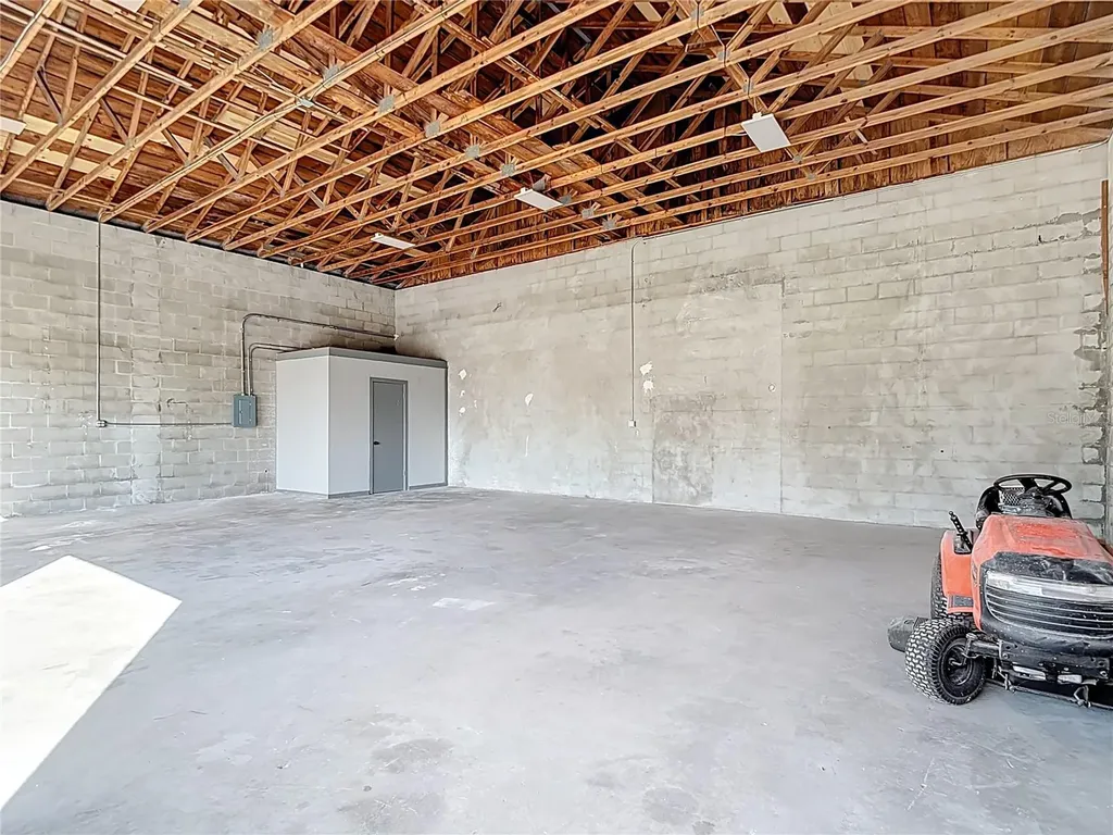 8925 New York Avenue Hudson FL 34667