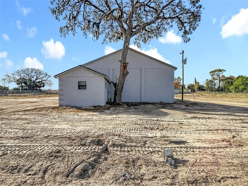 8925 New York Avenue Hudson FL 34667