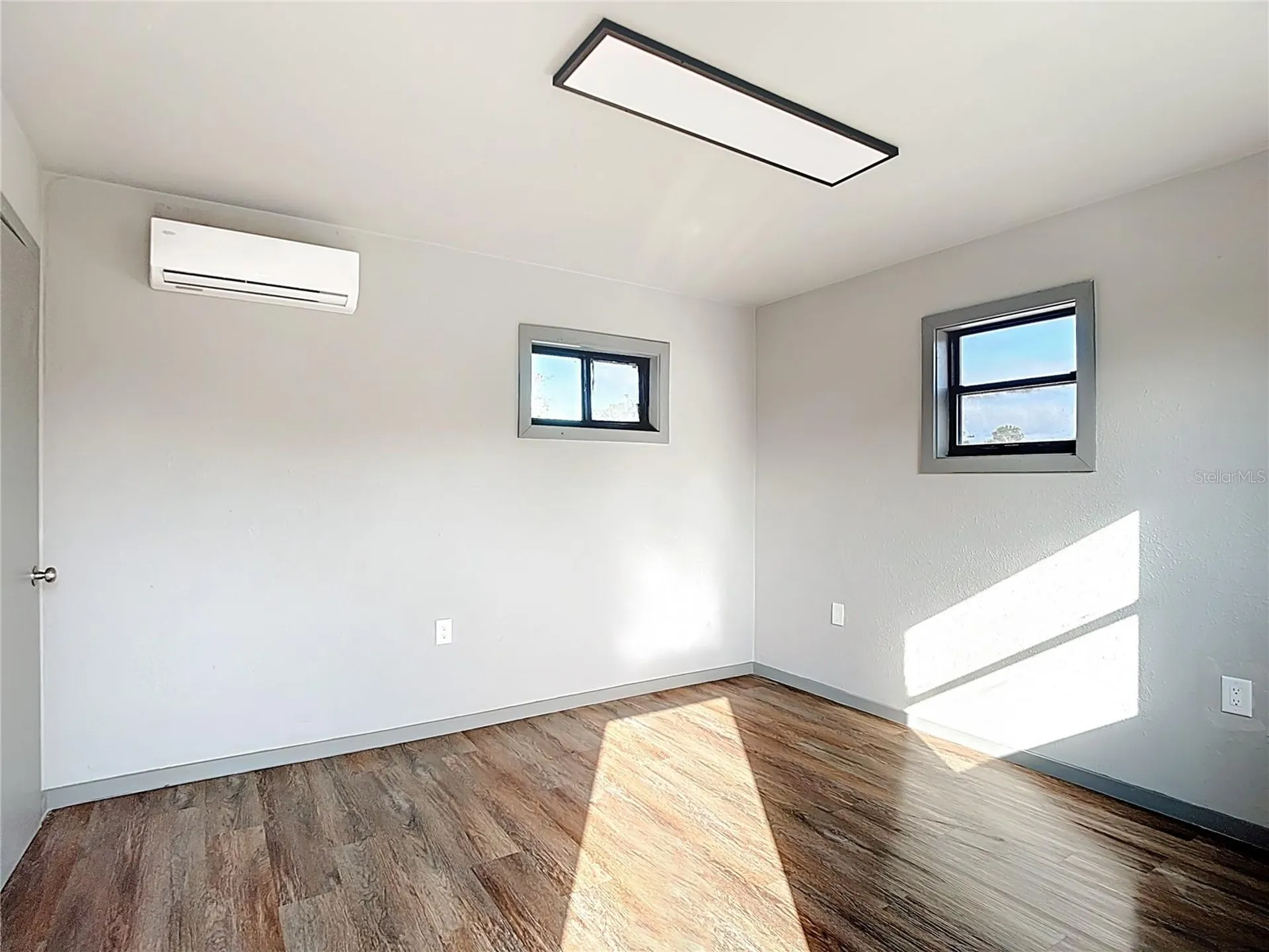 8925 New York Avenue Hudson FL 34667