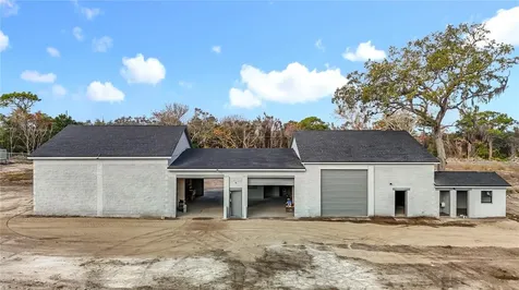 8925 New York Avenue Hudson FL 34667