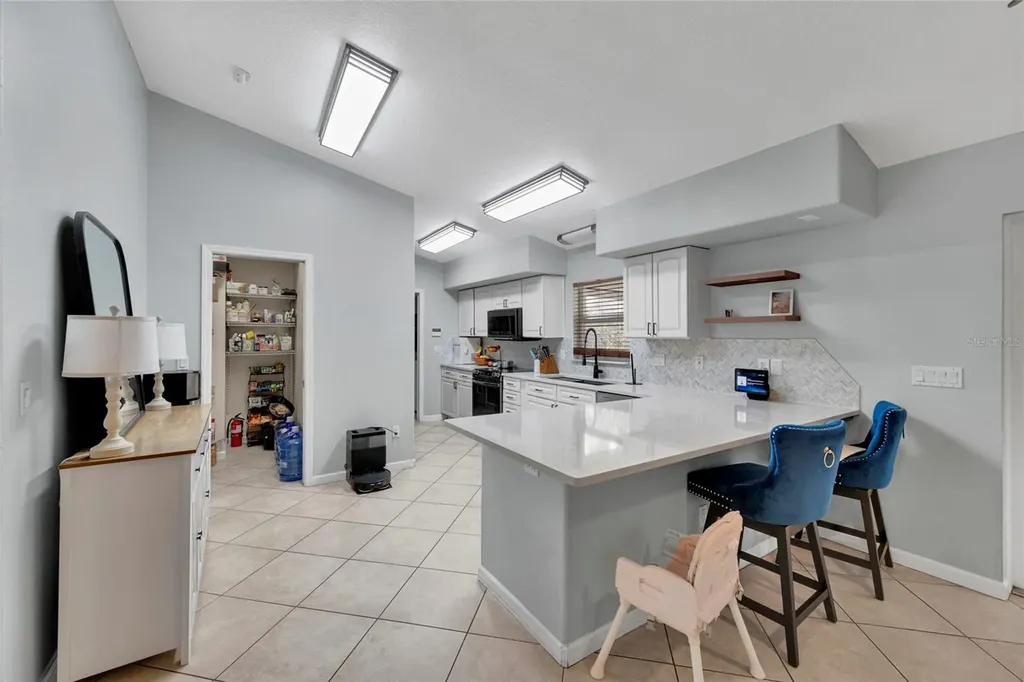 1811 Butch Cassidy Trail Wimauma FL 33598