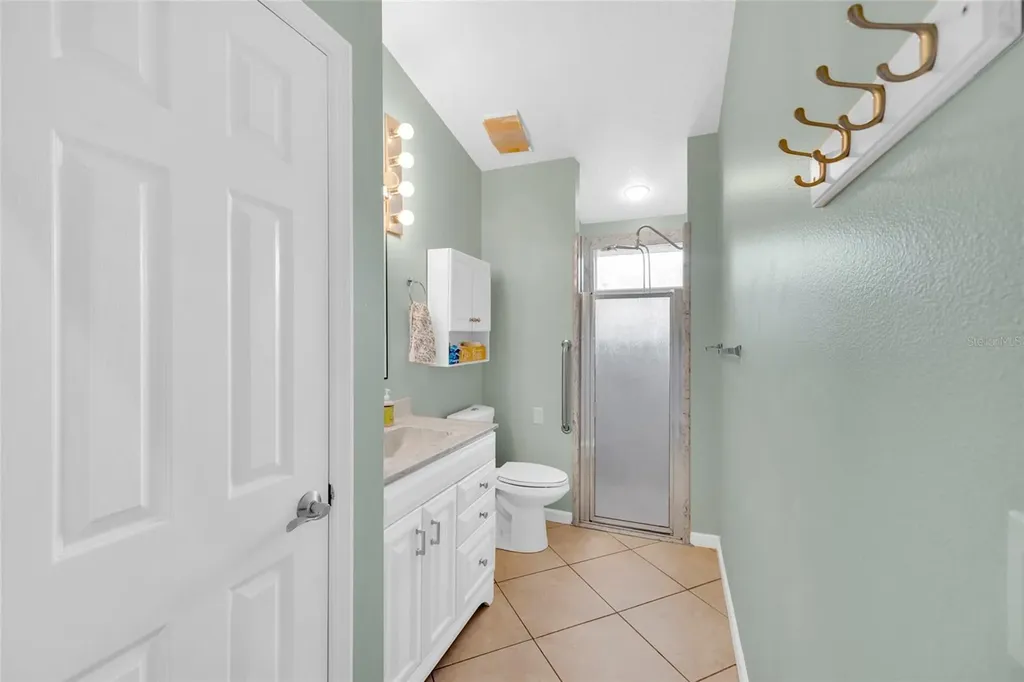 1811 Butch Cassidy Trail Wimauma FL 33598