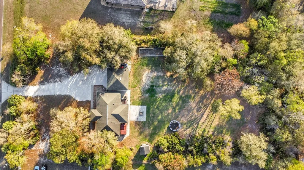 1811 Butch Cassidy Trail Wimauma FL 33598