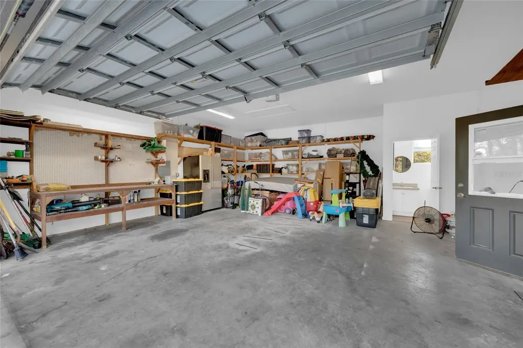 1811 Butch Cassidy Trail Wimauma FL 33598